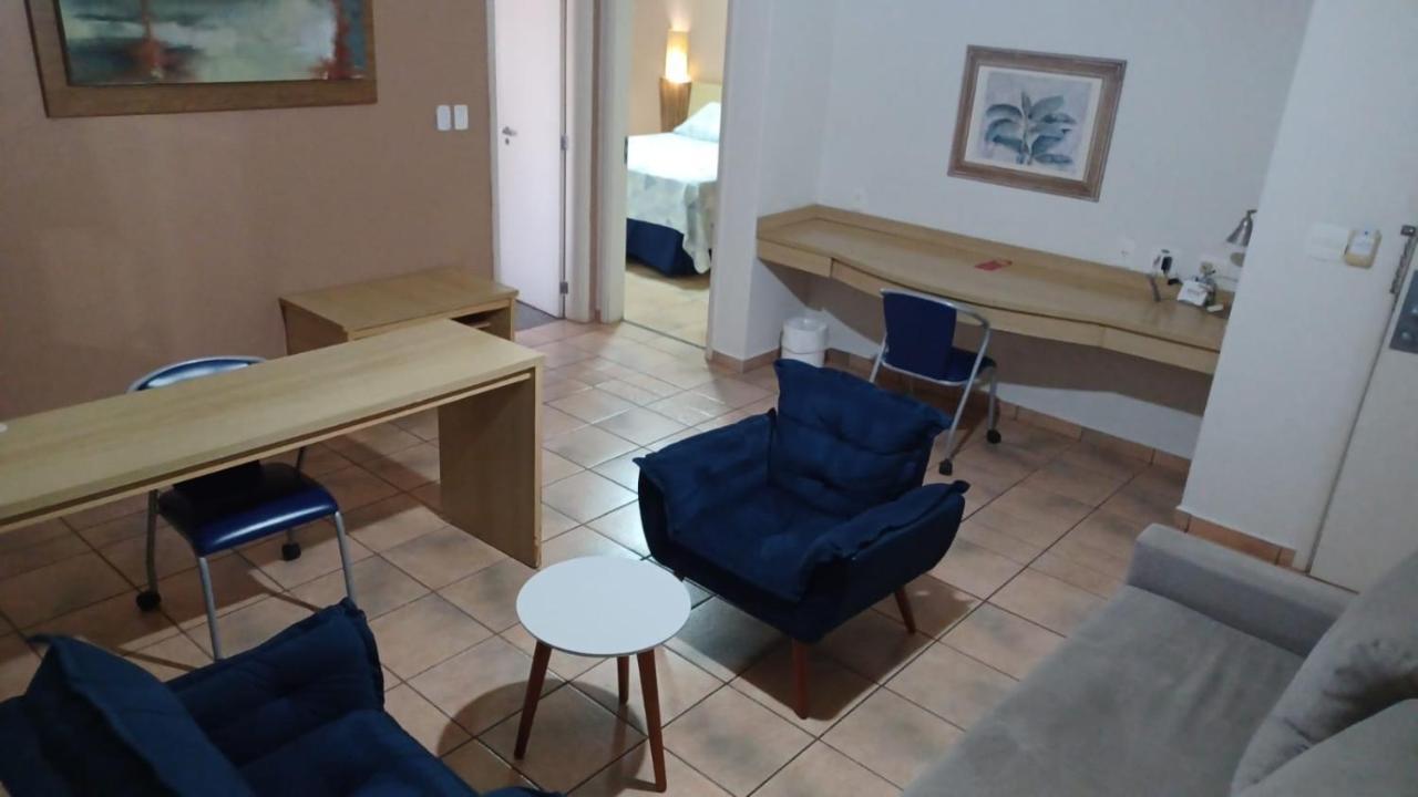 Flat Completo No Centro De Araxa - 901アパートメント エクステリア 写真